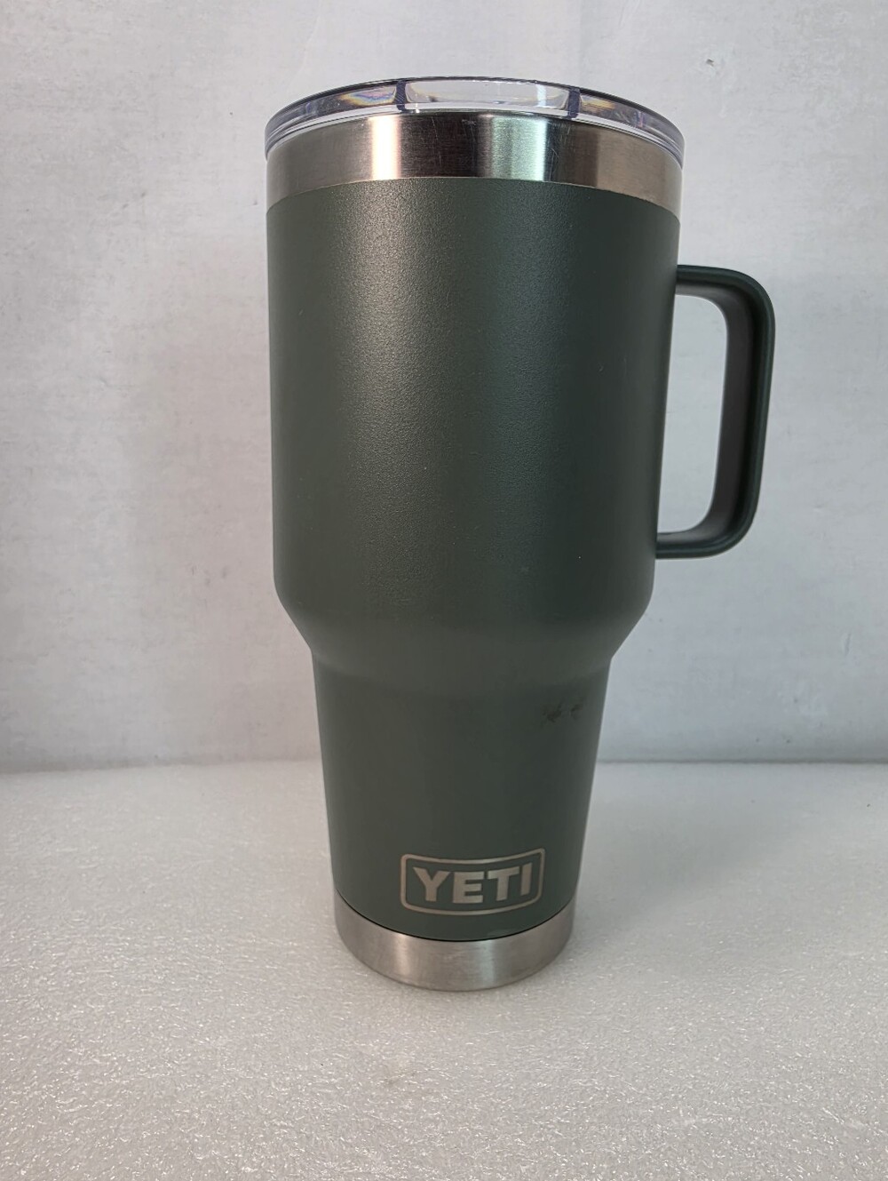 YETI Rambler Welded Handle 35 oz Camp Green Travel Mug w/ Mag Slide Lid.